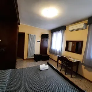 Canal Bed & Breakfast